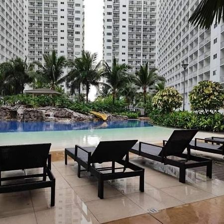 Ebony'S Place At Shore Residences Manila Exterior photo
