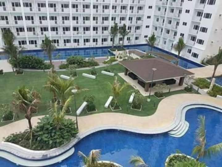 Ebony'S Place At Shore Residences Manila Exterior photo