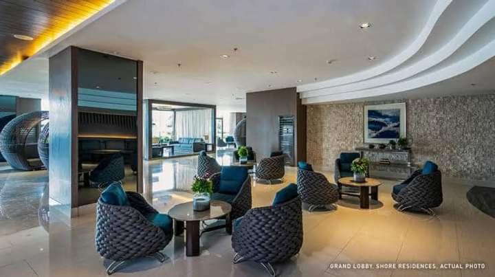 Ebony'S Place At Shore Residences Manila Exterior photo